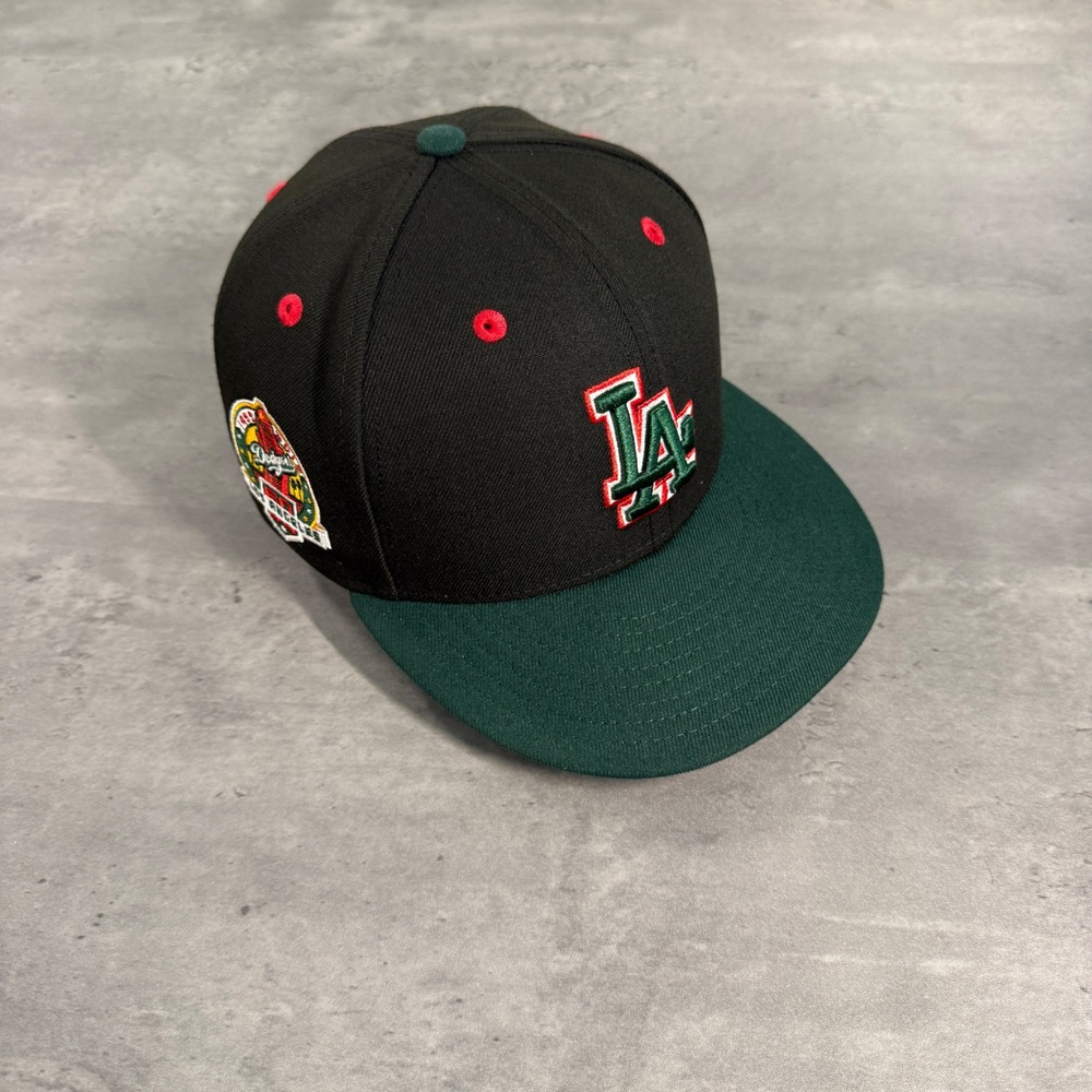 New Era x Union Los Angeles Dodgers Men 7 1/8 Black Green Red Mexico Flag RARE